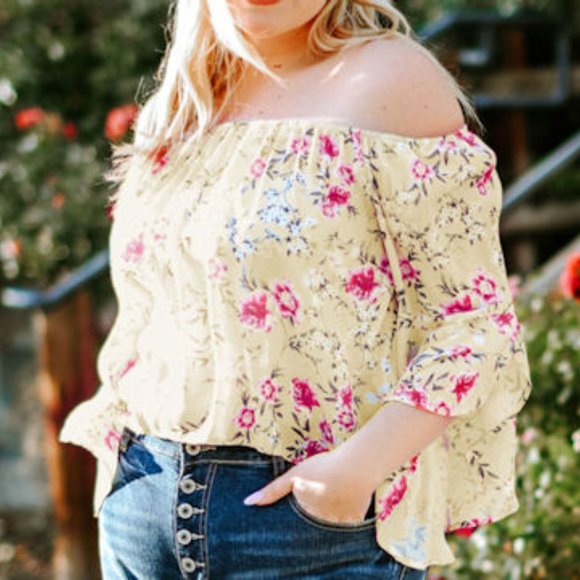 060. Yellow Plus Size Floral Off Shoulder Ruffle Sleeve Top   Size 3X - Picture 3 of 10